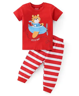 Babyhug Cotton Knit Half Sleeves Night Suit With Kitty Print - Red