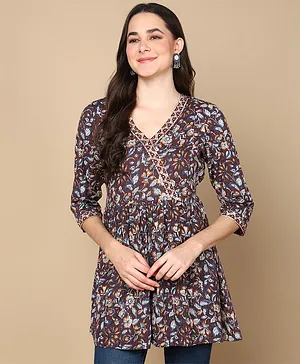 Zelena Three Fourth Sleeves Floral Printed  Maternity Top With Concealed Zipper  -  Brown