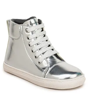 Toothless Glossy Finished Laced Up Boots - Silver
