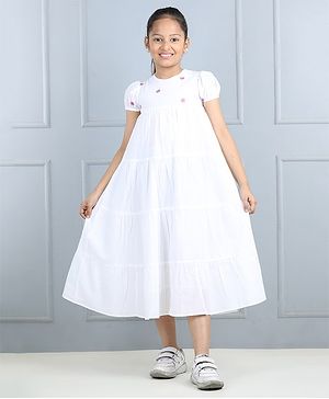 Aww Hunnie Half Sleeves Floral Embroidered Dress - White