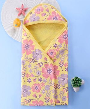 Babyhug Terry Knit Hooded Striped Bath Towel L 76.2 x B 76.2 cm - Yellow