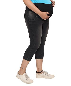 Mama & Bebe Solid Denim Jeans With Waistband Stretchable Knit At Front Waist For Growing Bellies - Black