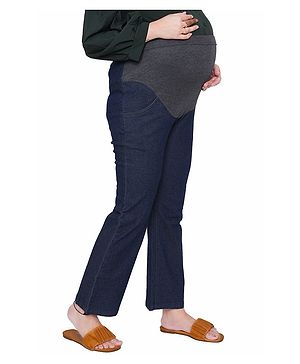 Mama & Bebe Solid Denim Jeans With Waistband Stretchable Knit At Front Waist For Growing Bellies - Navy Blue