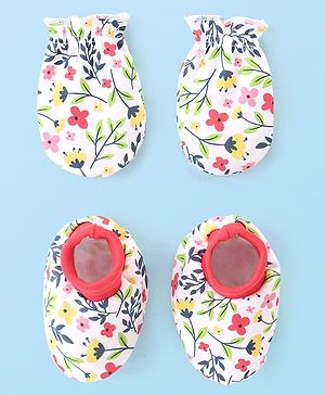 Babyhug 100% Cotton Mittens & Booties with Floral Print - White