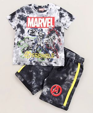 Pine Kids Marvel Cotton Knit Half Sleeves Tie & Dyed T-Shirt And Shorts Set With Avengers Graphics - Grey