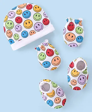 Babyhug 100% Cotton Knit Cap Mittens And Booties Smiley Print - Multicolor