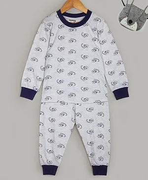 Hugsntugs Cotton Jersey Knitted Full Sleeves Cats Printed   Coordinating Tee & Pajama Set - White