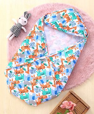Babyhug Cotton Interlock Hooded Wrapper Star Print L 76 x B 76 cm - Orange