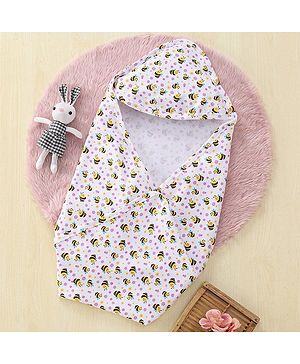 Babyhug Interlock Hooded Wrappers With Honey Bee Print L 76.2 x B 76.2 cm - White