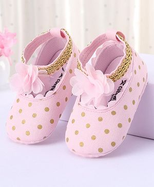 Cute Walk by Babyhug Velcro Closure Booties with Flower Applique - Pink