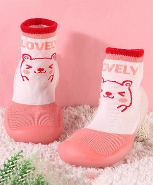 Cute Walk by Babyhug Slip On Socks Shoes Bear Print - Pink