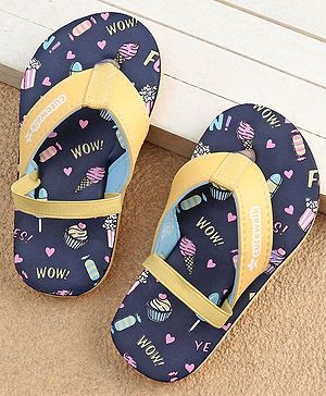 Cute Walk by Babyhug  Flip Flops with Back Strap Heart Print - Blue