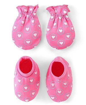 Babyhug 100% Cotton Interlock Mittens & Booties Set Hearts Print - Pink