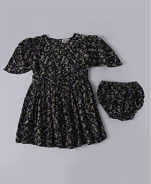 Bella Moda Half Sleeves Floral Printed Fit & Flared Dress With Coordinating Bloomer - Black