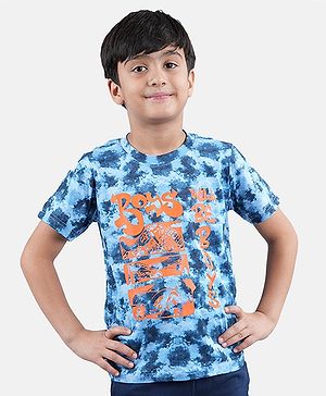 Kiddopanti Cotton Jersey Half Sleeves Tie Dye & Boys Text Printed Tee - Blue