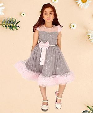 Cutecumber Cap Sleeves Shimmer & Sequin Embellished Fit & Flared Satin Dress - Grey