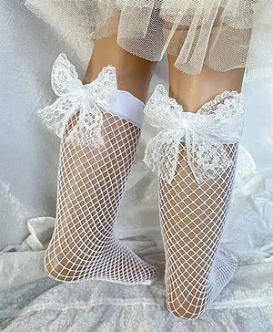 Flaunt Chic Bow And Lace  Detailed  Fishnet Socks  - White