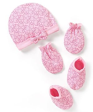 Babyhug 100% Cotton Cap Mittens & Booties Set Strawberry Print - Pink