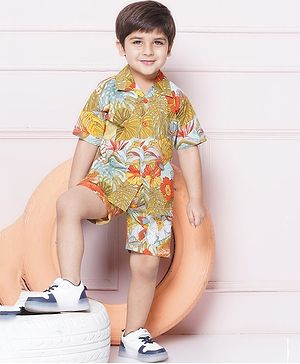 AJ Dezines Cotton Half Sleeves Floral Printed Shirt & Shorts Set - Mehendi