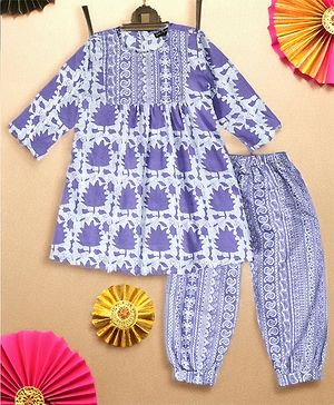 Bella Moda Three Fourth Sleeves Abstract Printed Kurta Pant Set - Purple