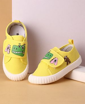 Cute Walk by Babyhug Casual Shoes with Velcro Closure Animal Print - Yellow