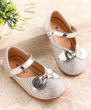 Cute Walk by Babyhug Ballerina with Velcro Closure & Bow Applique - Silver