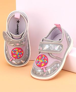 Cute Walk by Babyhug Velcro Closure & Candy Applique Casual Shoes - Grey