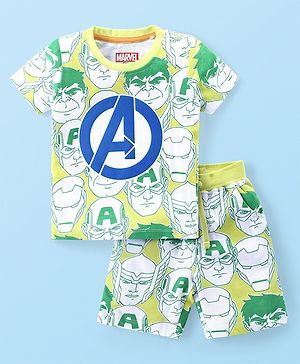 Babyhug Marvel Cotton Knit Half Sleeves T-Shirt & Shorts Set With Avengers Print - Green
