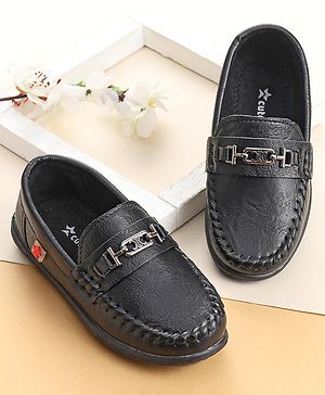 Cute Walk by Babyhug Formal Shoes - Black