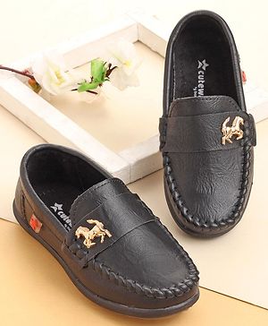 Cute Walk by Babyhug Slip On Formal & Party Wear Shoes with Horse Applique - Black