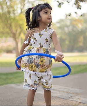 AJ Dezines Cotton Sleeveless Floral Print Top and Shorts-Yellow