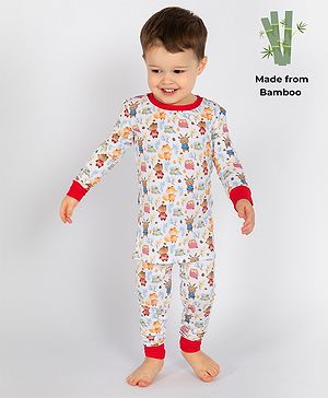 THE PLUSH CLUB Bamboo Woven  Full Sleeves Animal  Printed Tee & Pajama Set - White