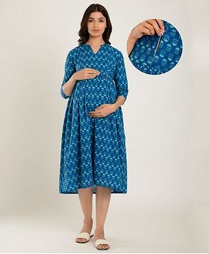 CRAFIQA Three Fourth Sleeves Floral Printed Maternity Dress With Concealed Zipper Nursing Access - Blue