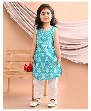 Kinder Kids Sleeveless Ethnic Motif Printed Kurta With Solid Pant - Blue & White