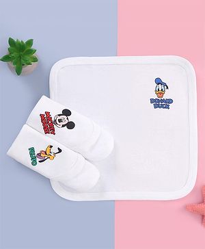 Babyhug Disney Interlock Knit Wash Cloth With Mickey Mouse & Friends Graphic Pack of 3 L 28 x B 28 cm - White