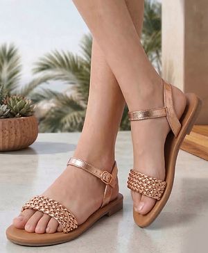 Pine Kids Buckle Closure Sandals - Golden