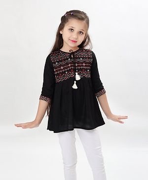 ISHTI Rayon Three Fourth Sleeves Abstract Embroidered Top - Black