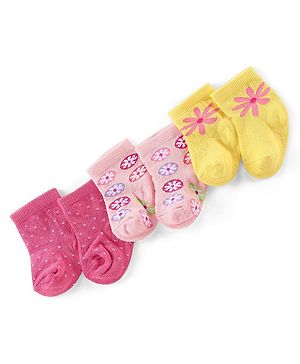 Cutewalk by Babyhug Anti-Bacterial Ankle Length Socks Floral Design Pack of 3 - Multicolour