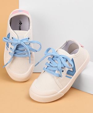 Cute Walk by Babyhug Lace Up Solid Colored Casual Shoes - White