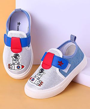 Cute Walk by Babyhug Slip On Casual Shoes with Velcro Closure Astronaut Print - White & Blue