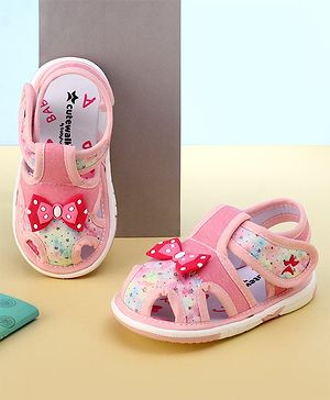 Cute Walk By Babyhug Sandals With Velcro Closure & Bow Applique - Pink