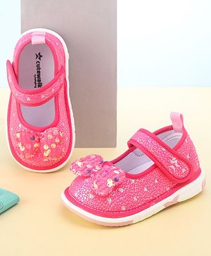 Cute Walk by Babyhug Velcro Closure Sandals with Sequin Bow Applique  - Fuchsia