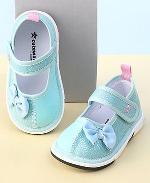 Cute Walk by Babyhug Velcro Closure Sequinned Sandals with Bow Applique - Light Green