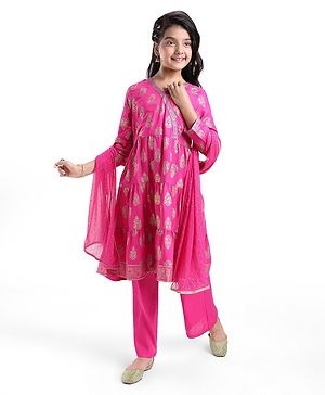 Pine Kids Woven Three Fourth Sleeves Foil Print Kurti & Salwar Set with Embroidered Dupatta - Fuchsia