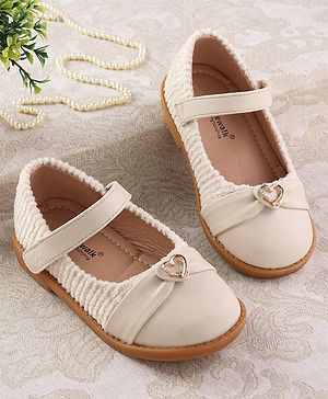 Cute Walk by Babyhug Velcro Closure Ballerina with Heart Applique - Beige
