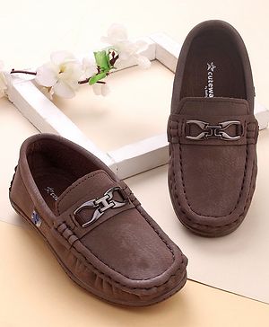 Cute Walk by Babyhug Slip On Party Formal Shoes - Brown