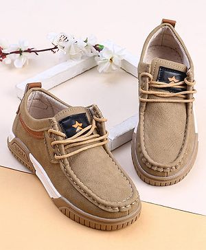 Cute Walk by Babyhug Slip On Loafer Shoes - Green