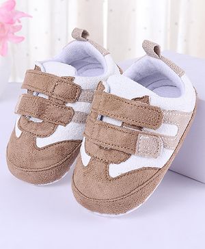 Cute Walk by Babyhug Colour Block Velcro Closure Booties - Grey