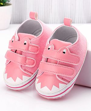 Cute Walk by Babyhug Booties with  Velcro Closure - Pink