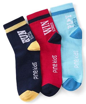 Pine Kids Knitted Silvadur Antimicrobial Ankle Length Text Design Socks Pack of 3 ( Color May Vary  )